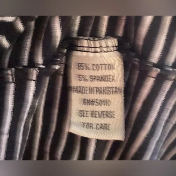 Women’s Maternity Striped Dress Size L - Picture 7 of 12